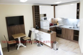 1 chambre Tsentar, Bourgas