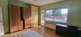 МНОГОСТАЕН, 143 m2