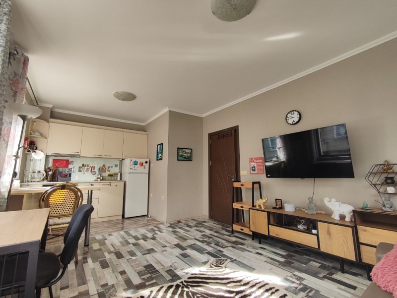 Zu vermieten  1 Schlafzimmer Burgas , Sarafowo , 62 qm | 63604660 - Bild [3]