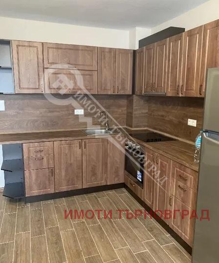 Kiadó  2 hálószobás Veliko Tarnovo , Kolju Ficseto , 90 négyzetméter | 26417429