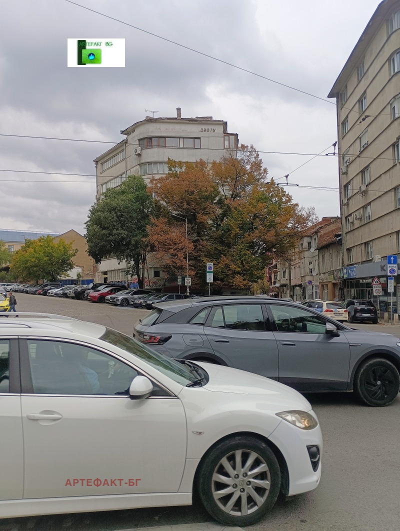 Zu vermieten  2 Schlafzimmer Sofia , Zentar , 100 qm | 19103115