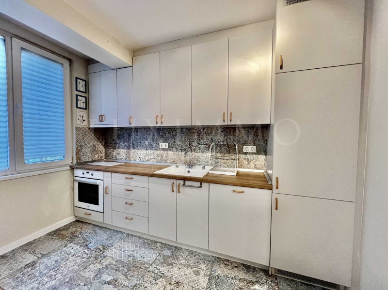 Дава под наем 3-СТАЕН, гр. София, Гео Милев, снимка 2 - Апартаменти - 52379881