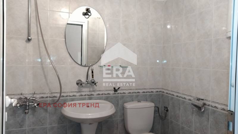 Zu vermieten  2 Schlafzimmer Sofia , Belite brezi , 137 qm | 37817066 - Bild [6]