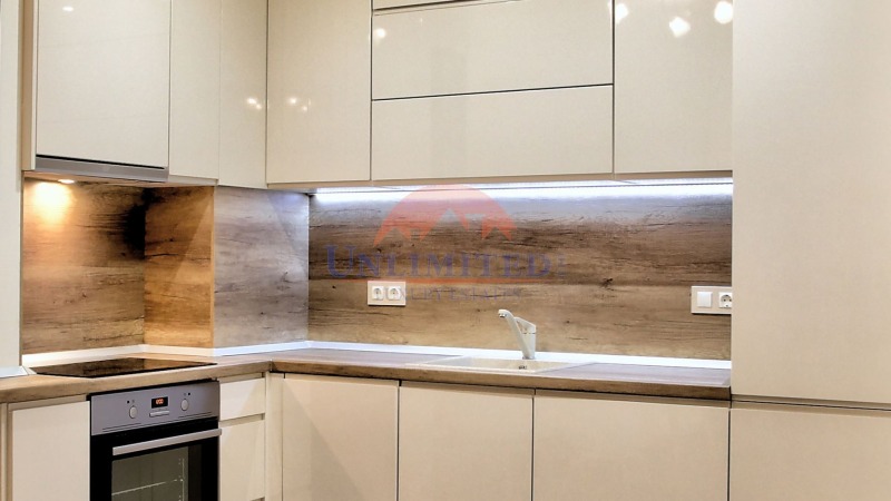 Дава под наем 3-СТАЕН, гр. София, Лозенец, снимка 5 - Апартаменти - 52746458