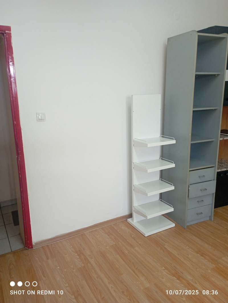För uthyrning  Kontor Sofia , Belite brezi , 29 kvm | 28408516 - bild [2]