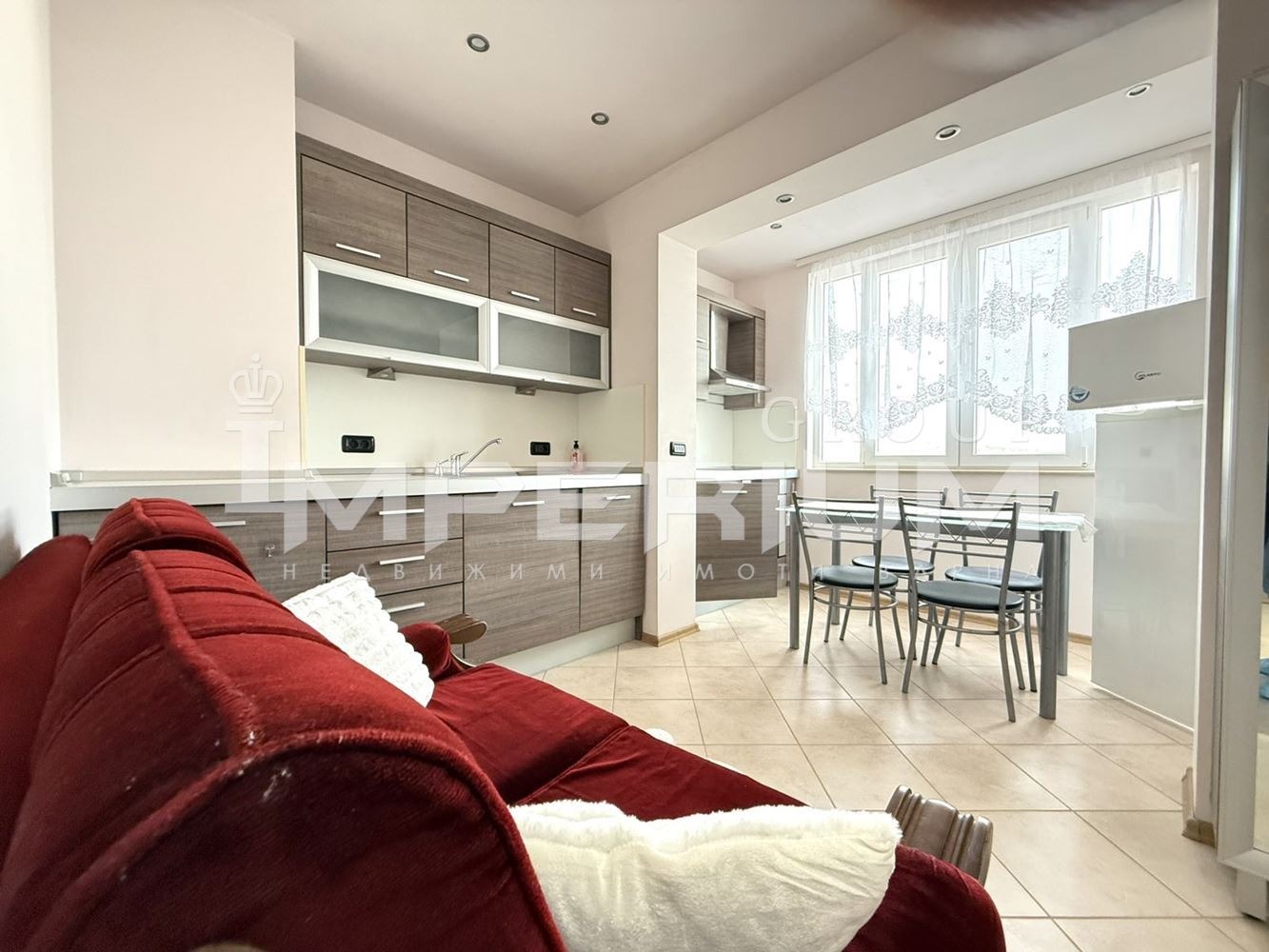 Дава под наем 3-СТАЕН, гр. Варна, Цветен квартал, снимка 4 - Апартаменти - 53705836