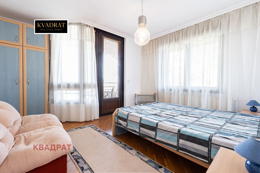 Дава под наем 3-СТАЕН, гр. София, Бъкстон, снимка 12 - Апартаменти - 56356948