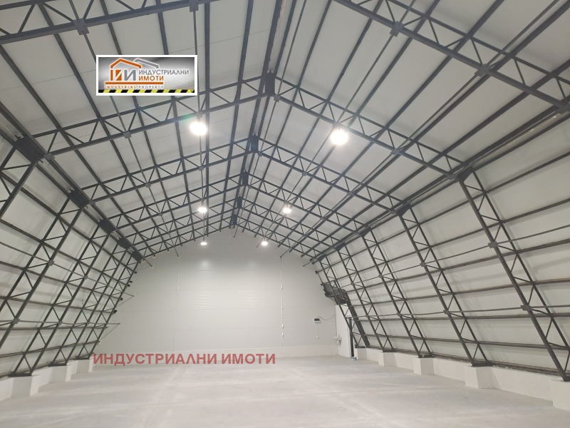 Дава под наем ПРОМ. ПОМЕЩЕНИЕ, гр. Пловдив, Индустриална зона - Север, снимка 2 - Производствени сгради - 53033440