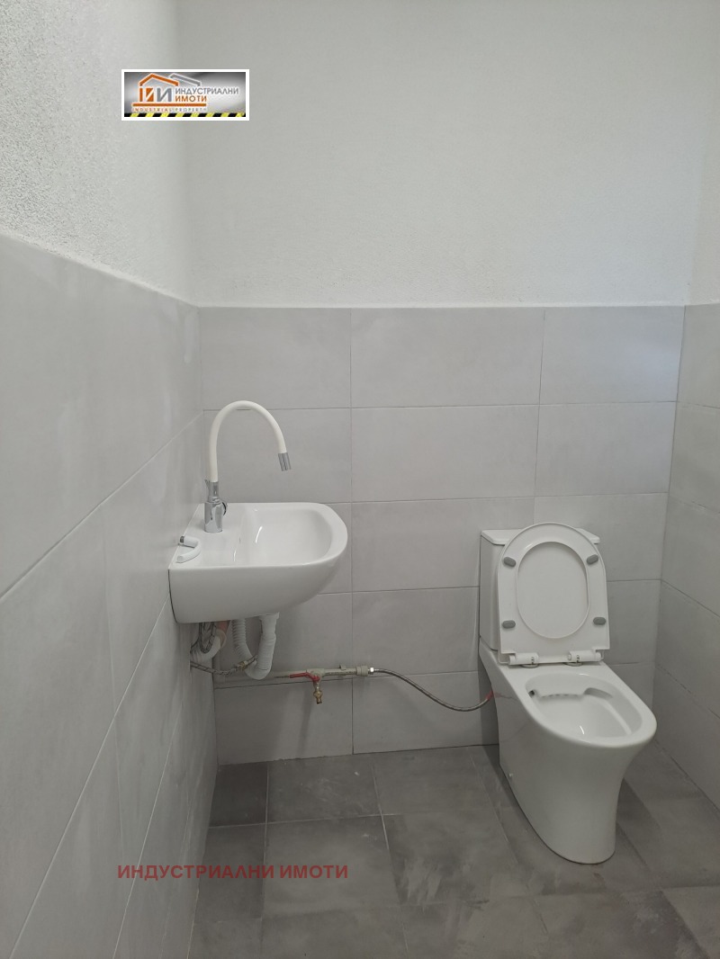 Дава под наем ПРОМ. ПОМЕЩЕНИЕ, гр. Пловдив, Индустриална зона - Север, снимка 6 - Производствени сгради - 53033440