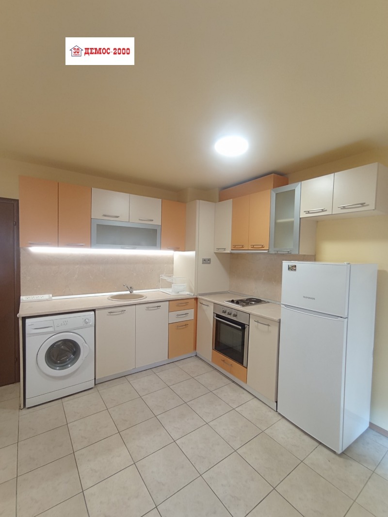 En renta  1 dormitorio Varna , Koljozen pazar , 50 metros cuadrados | 34499492