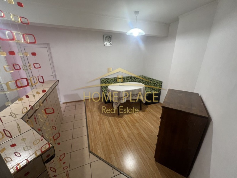 Zu vermieten  1 Schlafzimmer Warna , Ljatno kino Trakija , 40 qm | 17017260
