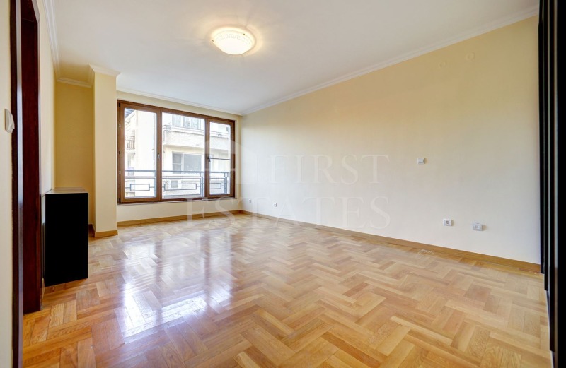 A louer  2 chambres Sofia , Iztok , 170 m² | 51917019 - image [9]