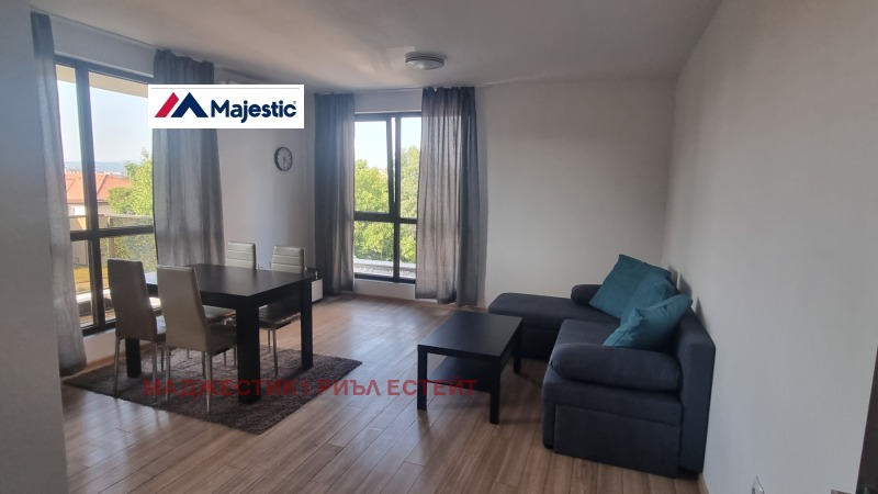 A louer  2 chambres Sofia , Souhata reka , 105 m² | 67461322