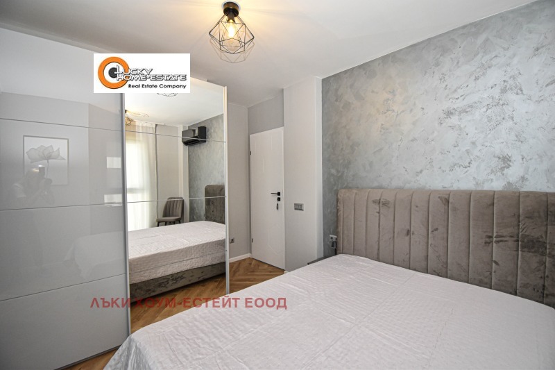 Zu vermieten  2 Schlafzimmer Sofia , Krastowa wada , 100 qm | 77997583 - Bild [7]