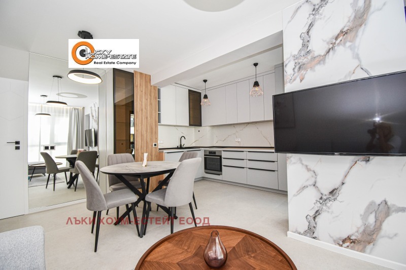 Zu vermieten  2 Schlafzimmer Sofia , Krastowa wada , 100 qm | 77997583 - Bild [2]