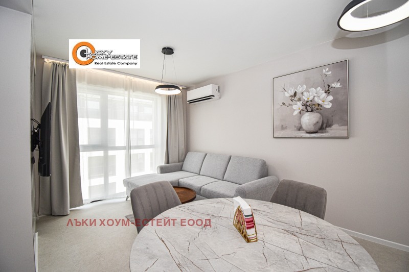Zu vermieten  2 Schlafzimmer Sofia , Krastowa wada , 100 qm | 77997583 - Bild [4]