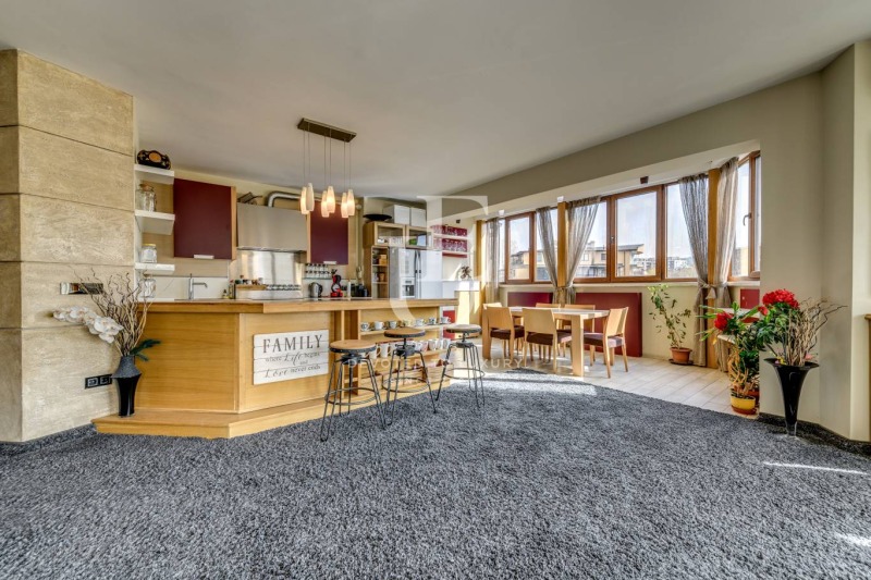 Do wynajęcia  3 sypialnie Sofia , Witosza , 283 mkw | 55580138 - obraz [2]
