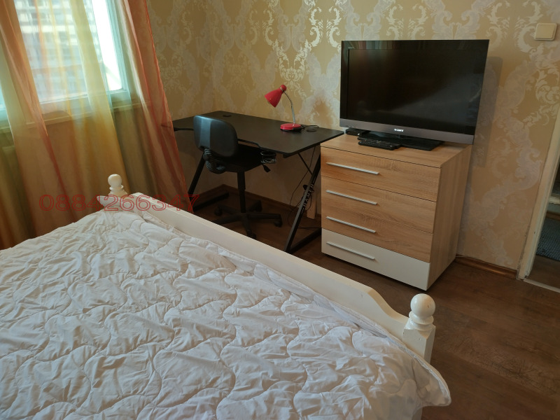 Дава под наем  2-стаен град София , Център , 70 кв.м | 66509702 - изображение [6]