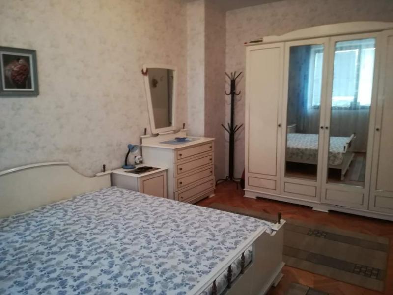 Дава под наем 3-СТАЕН, гр. Велико Търново, Център, снимка 4 - Апартаменти - 53381259