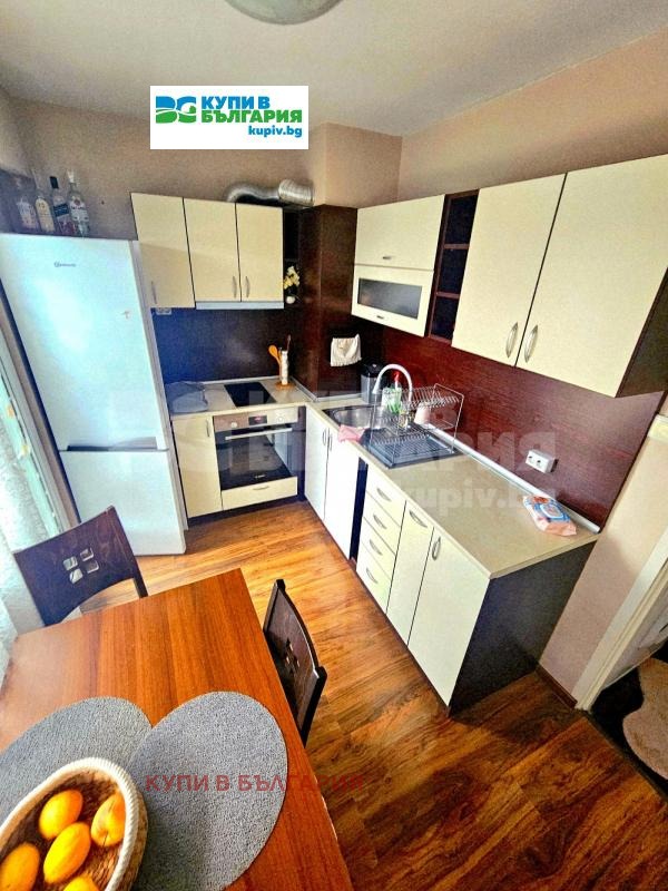 Дава под наем 3-СТАЕН, гр. Варна, Левски 1