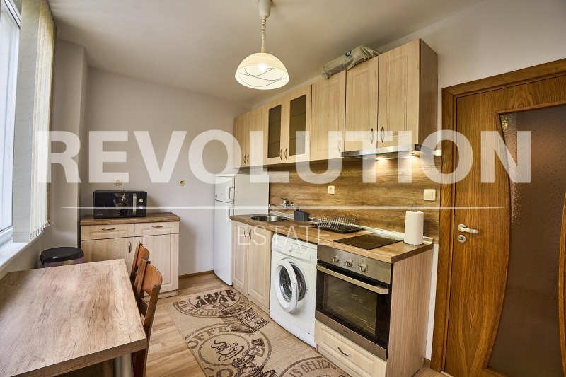 En renta  1 dormitorio Plovdiv , Mladezhki Jalm , 90 metros cuadrados | 63064394 - imagen [3]