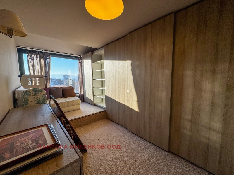 Дава под наем МНОГОСТАЕН, гр. София, Лозенец, снимка 15 - Апартаменти - 53285266