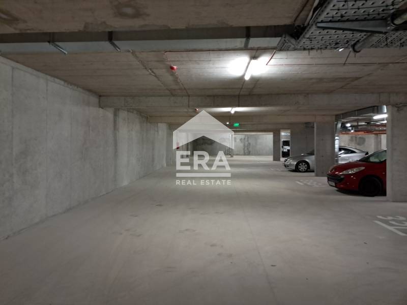 Te huur  Parkeerplaats Varna , Tsentar , 12 m² | 69158492 - afbeelding [10]