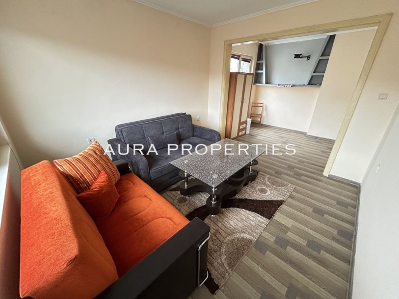 Дава под Наем 2-СТАЕН в град Разград, Център - 75 кв.м / 306.78 € » 600 лв., ЕВОЛЮТ - ХП