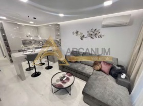 1 quarto Pobeda, Varna