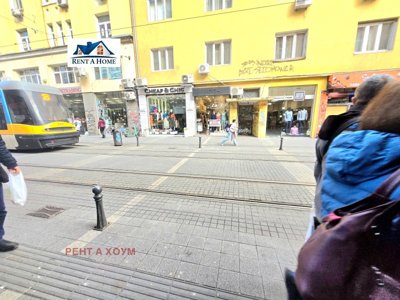 Дава под наем  3-стаен град София , Център , 110 кв.м | 33665876 - изображение [2]