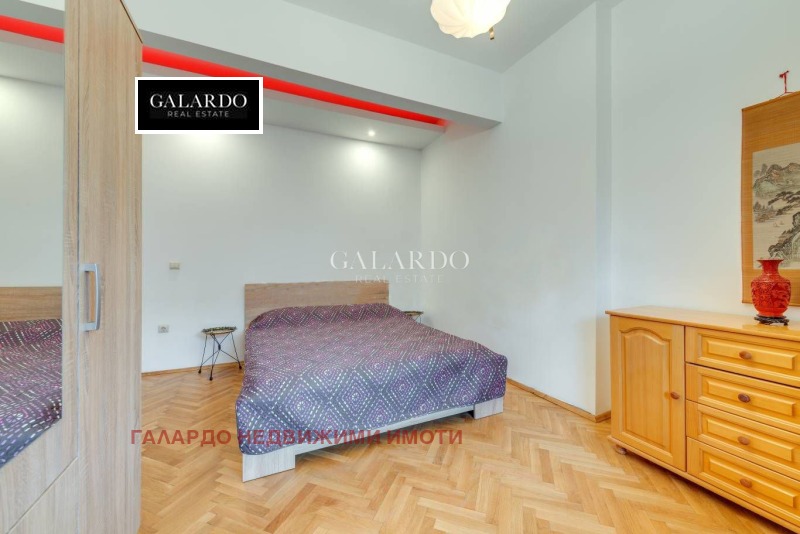 Дава под наем  3-стаен град София , Център , 100 кв.м | 70634356 - изображение [4]