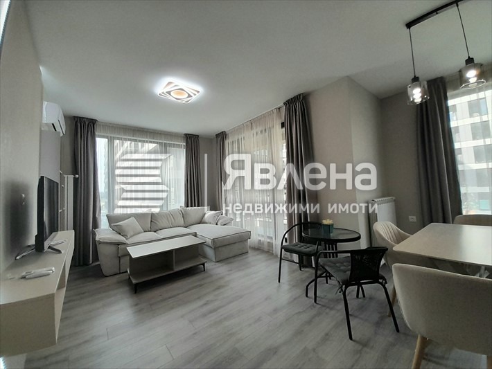 Дава под наем  2-стаен град Пловдив , Тракия , 65 кв.м | 61470901