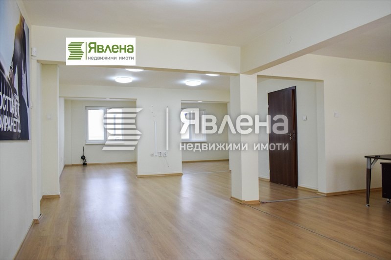 Da affittare  Ufficio Sofia , Tsentar , 360 mq | 40125247