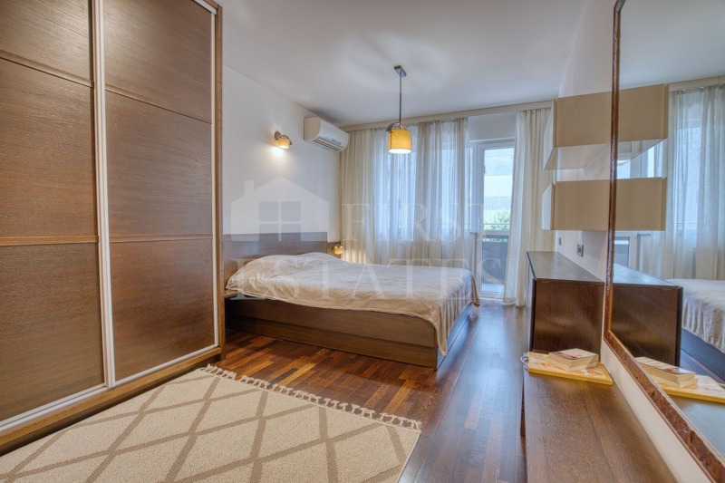 Kiadó  2 hálószobás Sofia , Izgrev , 165 négyzetméter | 72586727 - kép [10]