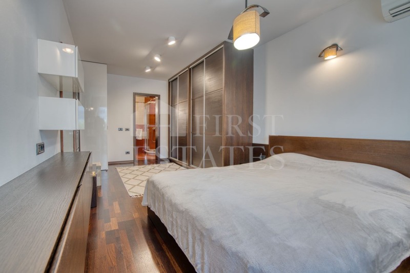 Kiadó  2 hálószobás Sofia , Izgrev , 165 négyzetméter | 72586727 - kép [11]