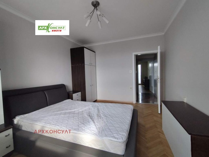 Дава под наем 3-СТАЕН, гр. София, Света Троица, снимка 10 - Апартаменти - 52038455