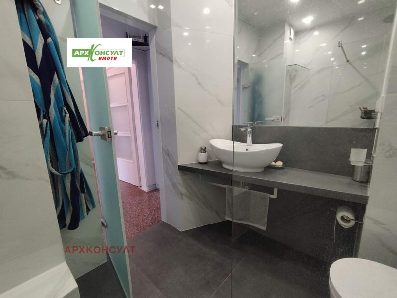 Дава под наем 3-СТАЕН, гр. София, Света Троица, снимка 5 - Апартаменти - 52038455