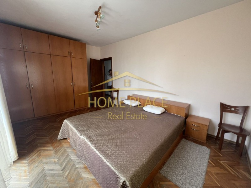 K pronájmu  3 ložnice Varna , Centar , 140 m2 | 53620927 - obraz [6]
