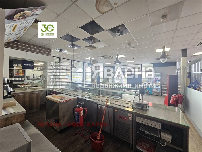 Дава под наем ЗАВЕДЕНИЕ, гр. Варна, Младост 2