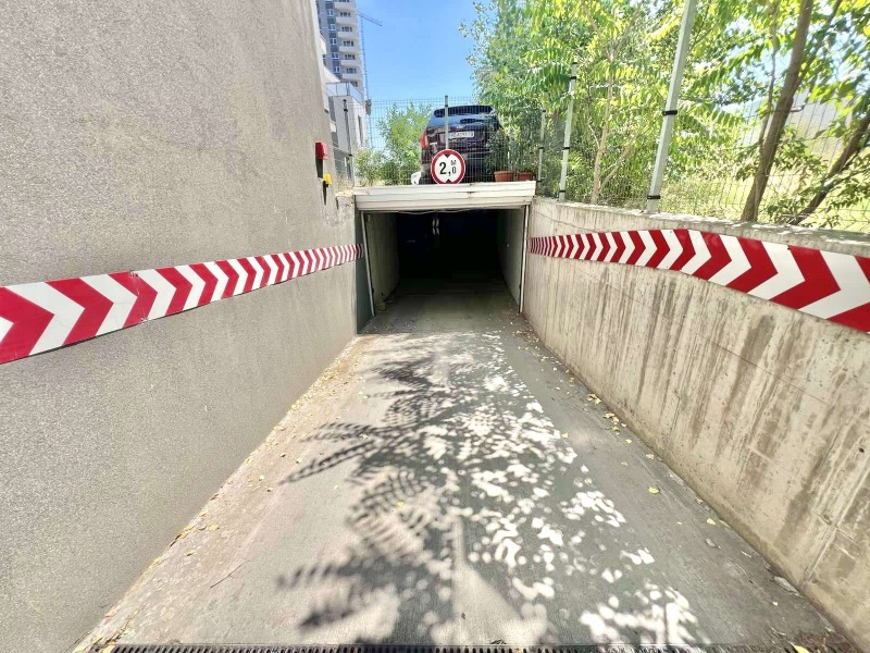 A louer  Place de parking Plovdiv , Gagarin , 18 m² | 81908782 - image [2]
