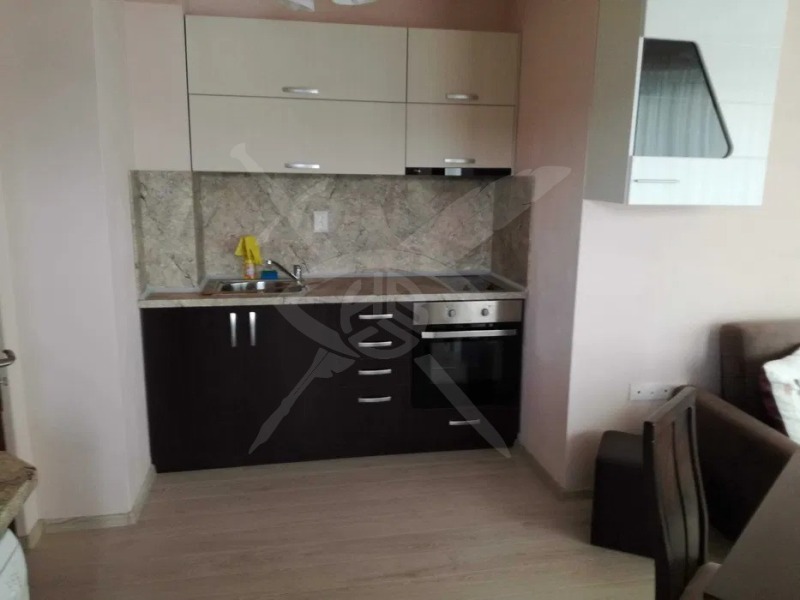 Para alugar  1 quarto Varna , Mladost 1 , 58 m² | 89015377