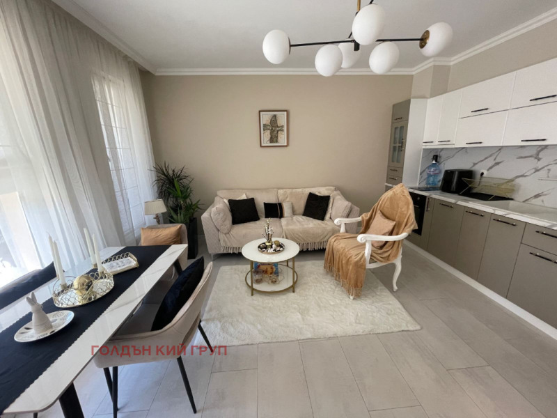 Дава под наем 2-СТАЕН, гр. Пловдив, Христо Смирненски, снимка 2 - Апартаменти - 52646952