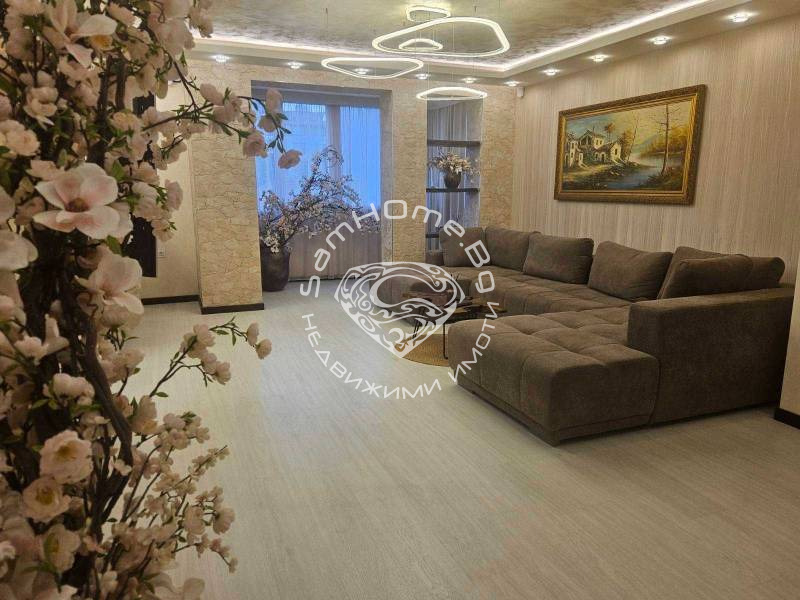 Под наем 3-СТАЕН, град Варна, Център • 1600 € • 60675716 — Holmes.bg