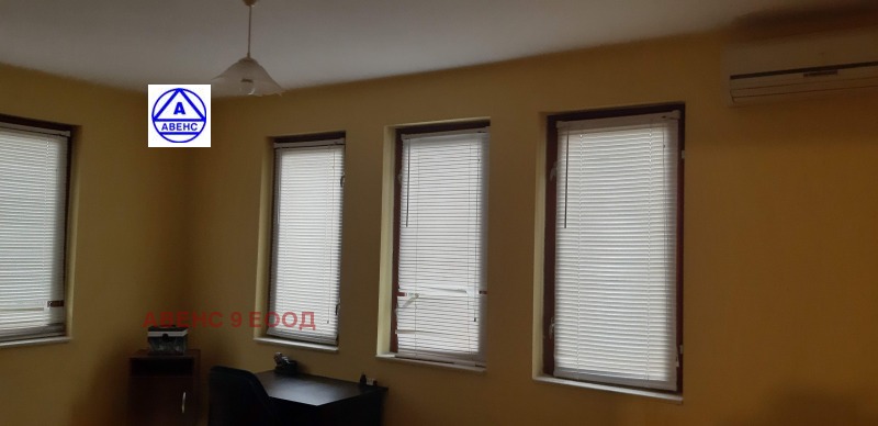 Дава под наем 3-СТАЕН, гр. Плевен, Широк център, снимка 12 - Апартаменти - 53031367