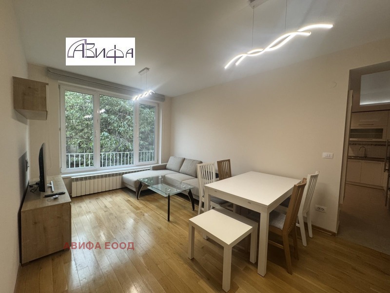 В оренду  3 кімнатна София , Оборище , 86 кв.м | 32795875