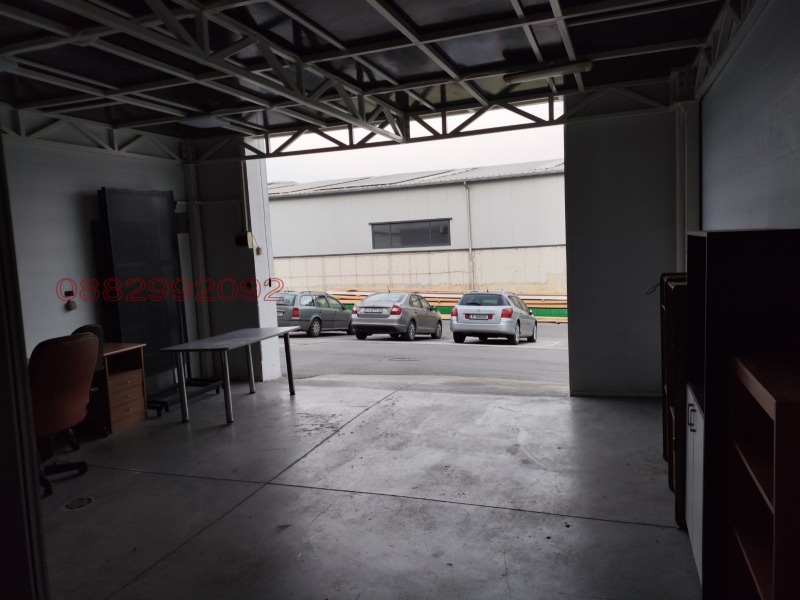 Дава под наем ОФИС, гр. Варна, Западна промишлена зона, снимка 10 - Офиси - 53073886