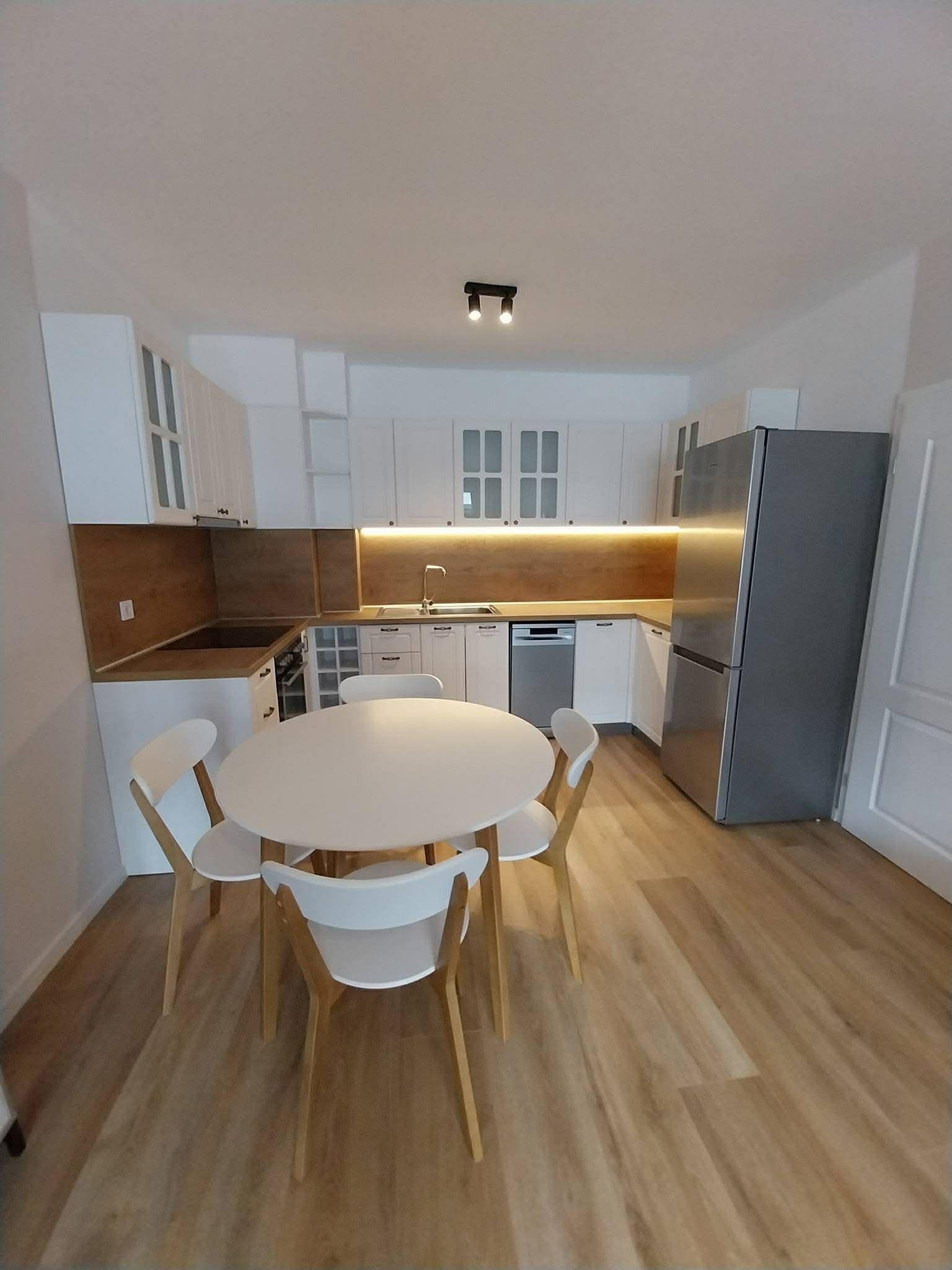 Дава под наем 3-СТАЕН, гр. София, Кръстова вада, снимка 5 - Апартаменти - 53884016