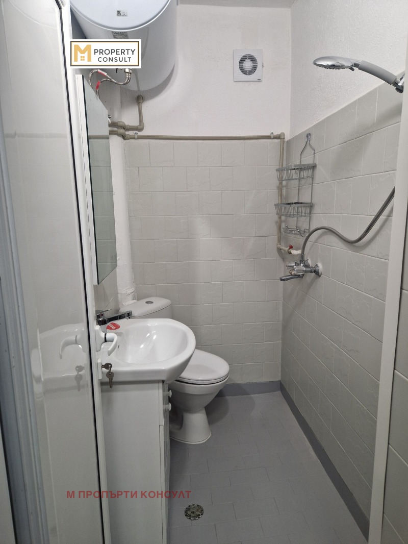 Дава под наем 2-СТАЕН, гр. Плевен, 9-ти квартал, снимка 13 - Апартаменти - 53012680