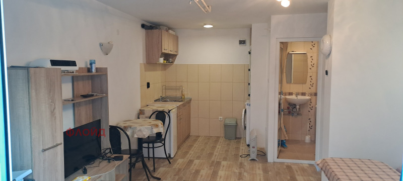 Дава под наем 1-СТАЕН, гр. София, Център