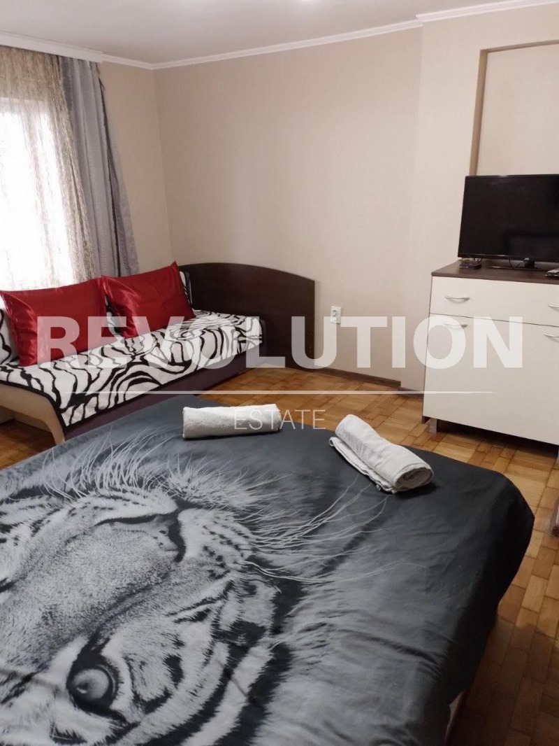 De inchiriat  2 dormitoare Varna , Țentâr , 76 mp | 76427783 - imagine [6]